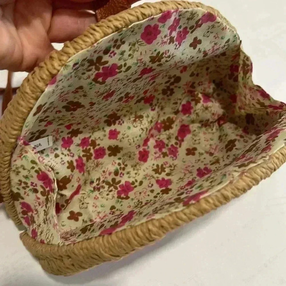 Crossbody bag - Picture 3 of 9